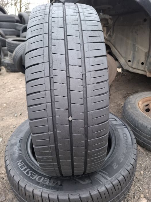 Vand set 2 anvelope 215 60 17 c  vredestine de vara bune