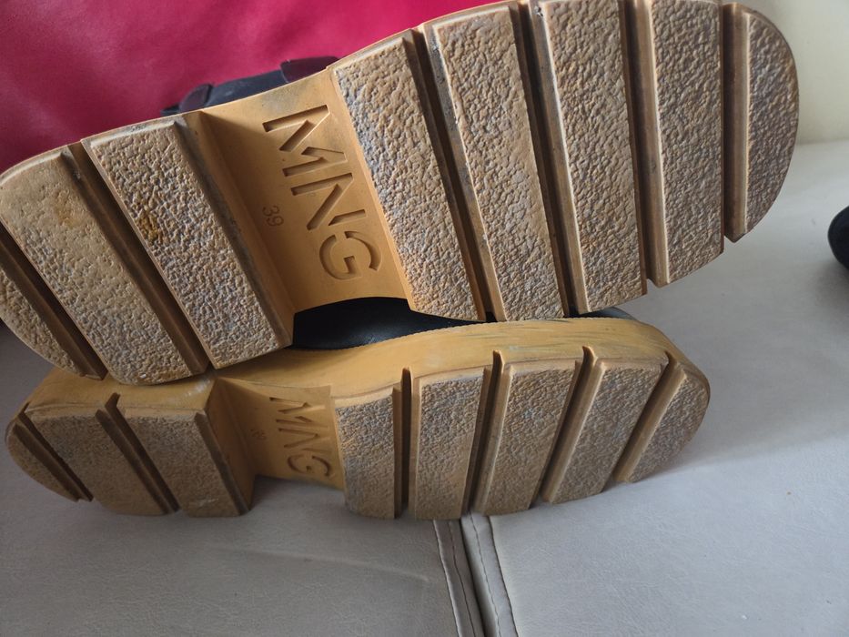 Боти челси MANGO