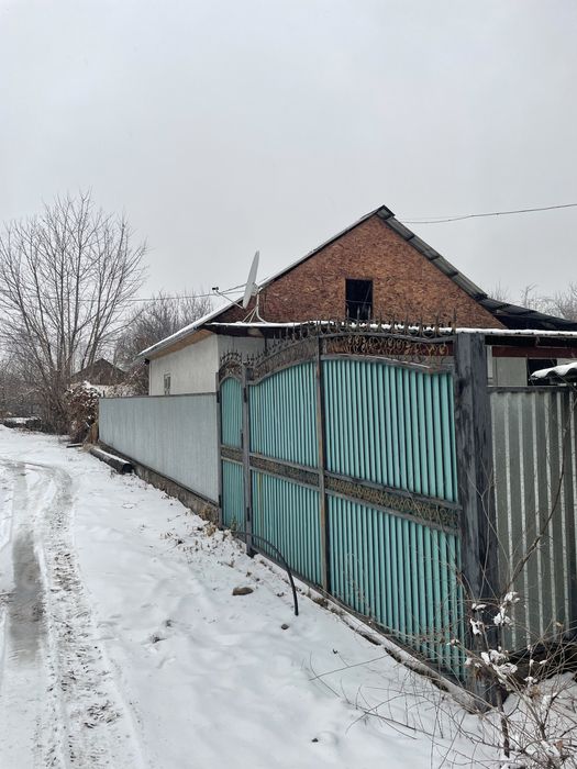 Продается 2 дома в одном участке!