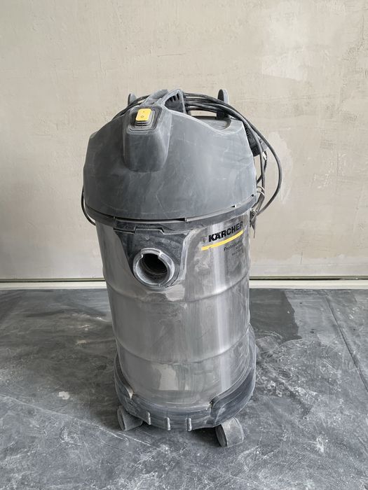 Продам пылесос Karcher