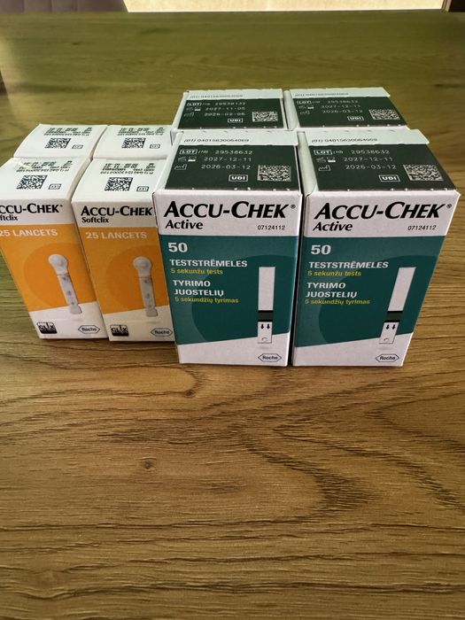 Teste monitorizare glicemie Accu-Chek Active