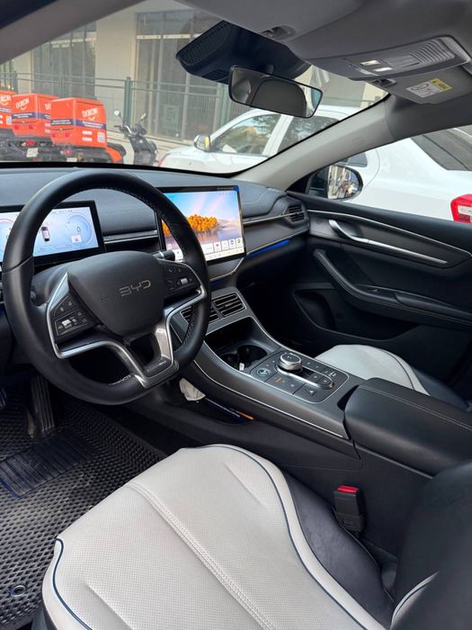 Chazor 2025 flagship