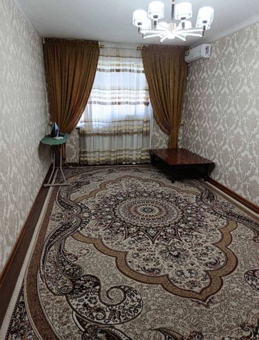 3/7/7 Сергели 8-худудда уй сотилади.