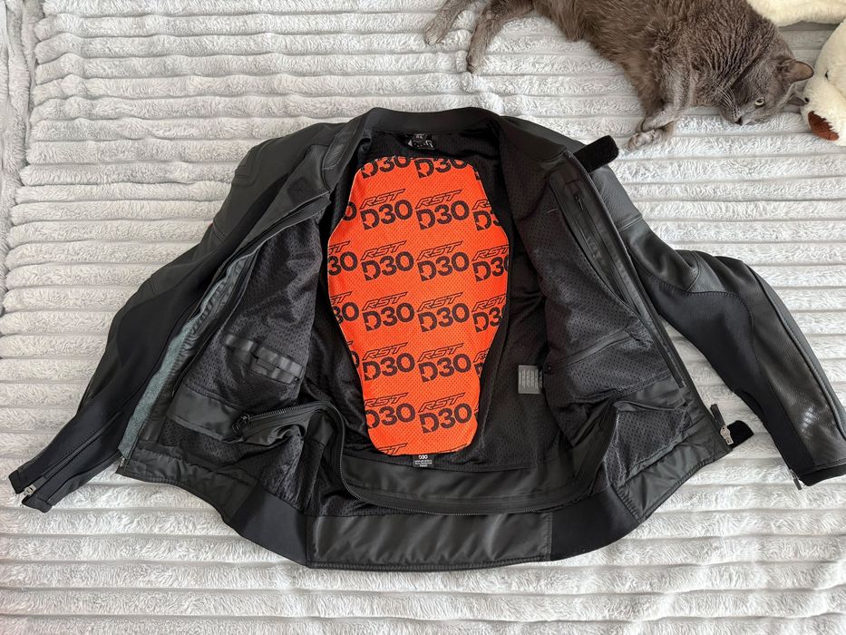 Costum moto RST  Tractech EVO D3O Piele + protectii ca nou, XS / M