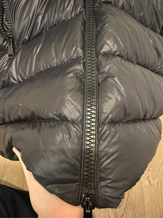 Geaca Femei Moncler marimea S originala