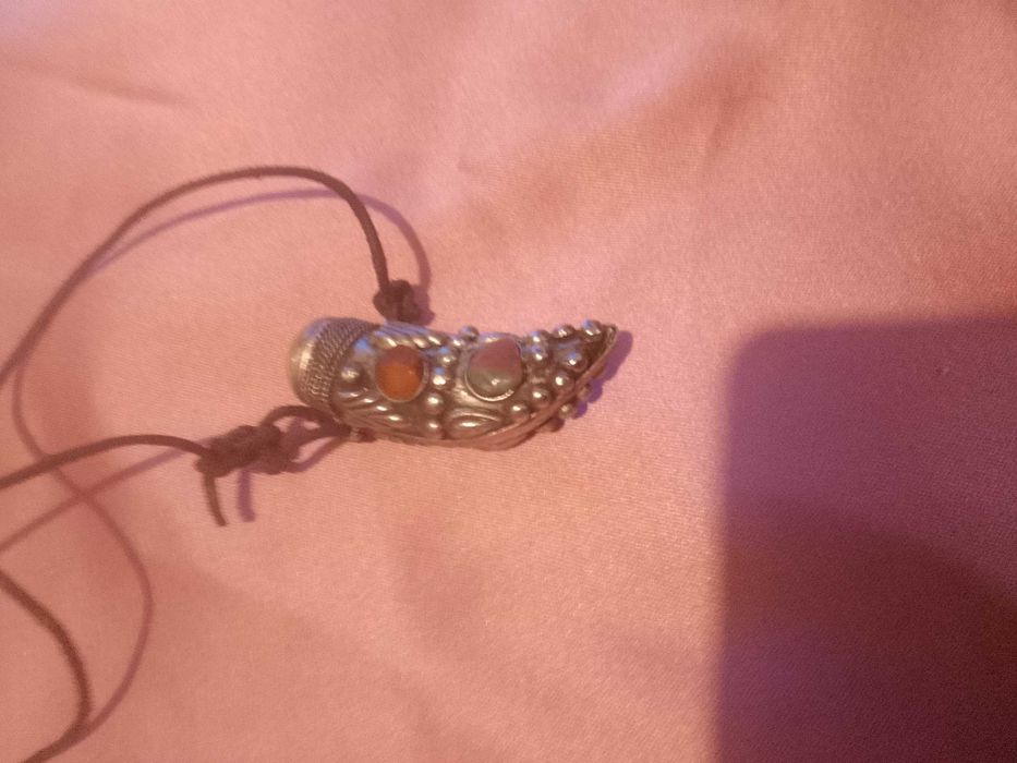 Медальон бутилка метал с ахат