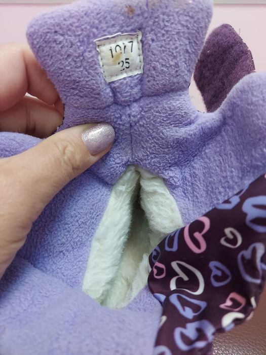 Продам весенние ботинки