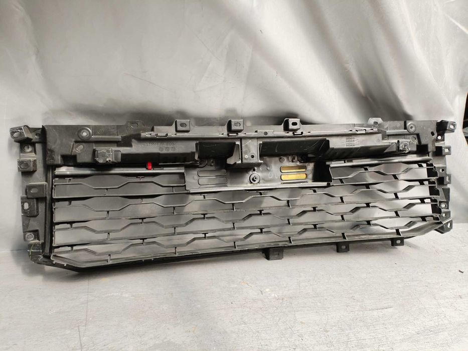 Грил решетка митсубиши Л200 Mitsubishi L200