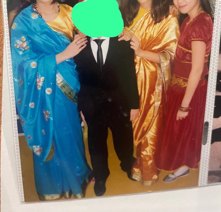 Продам сари