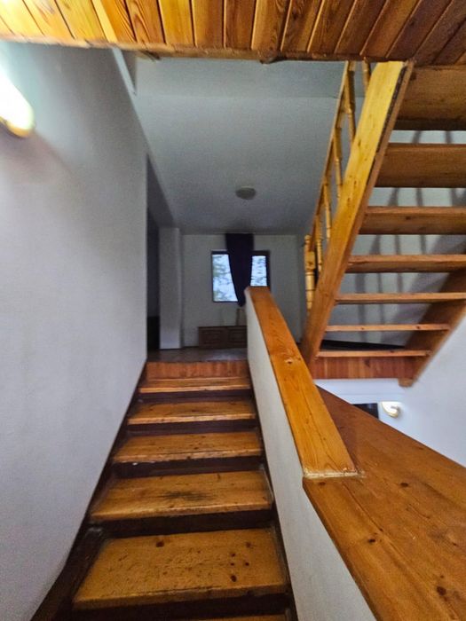 Inchiriez cabane moderne si capsula panoramica