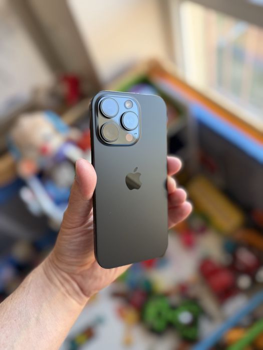 iPhone 16 Pro Black Titanium