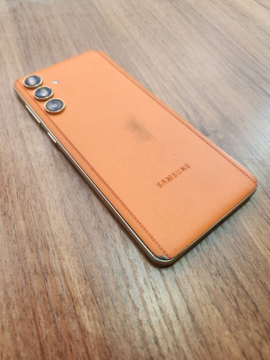 Samsung Galaxy F55+5G