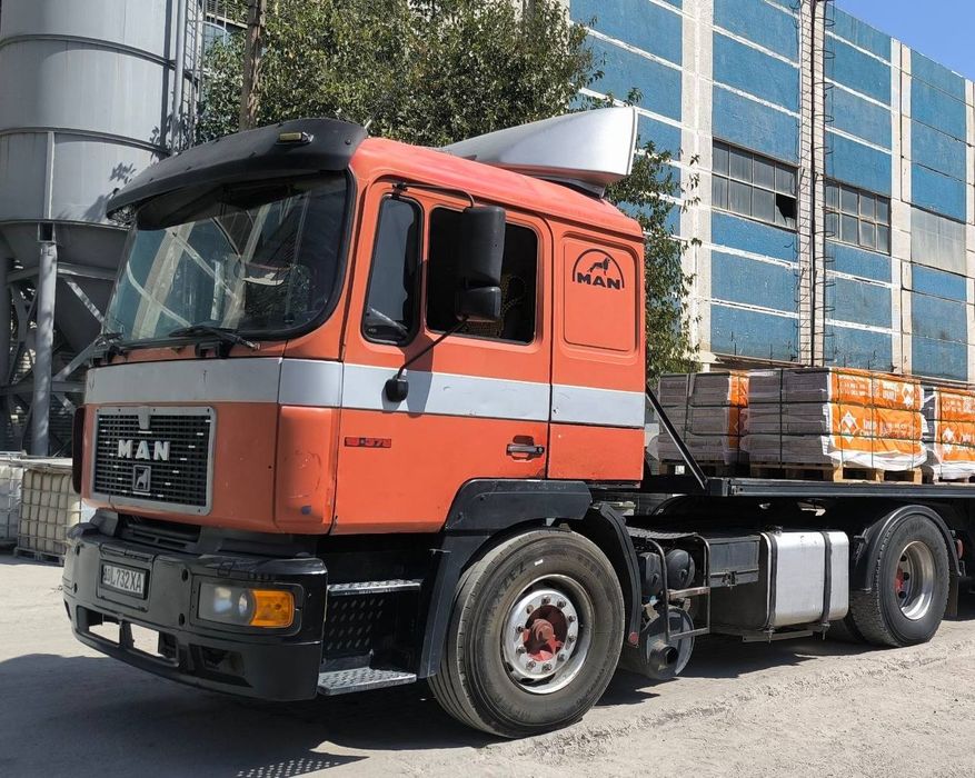 Тягач Man Kamandor 19.372  Ман командор
