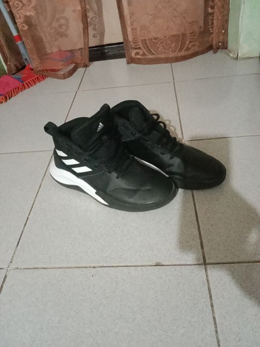 Продам кросовки оригинал