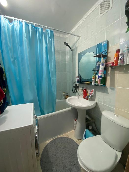 Продам 2 комнатную квартиру