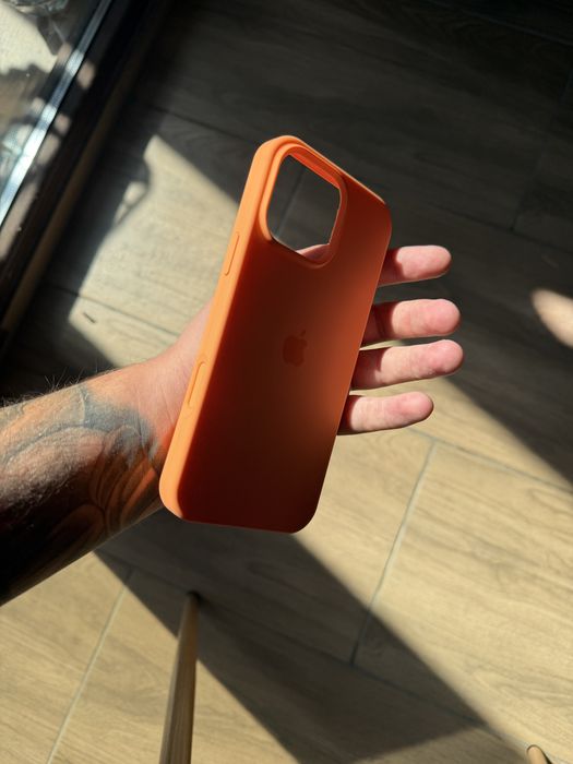 Husă iphone 16 pro max portocalie (apple)