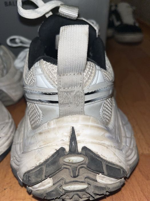 продам balenciaga 10xl