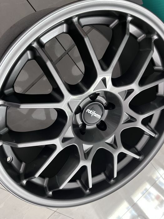 Джанти 21 цола Rotiform