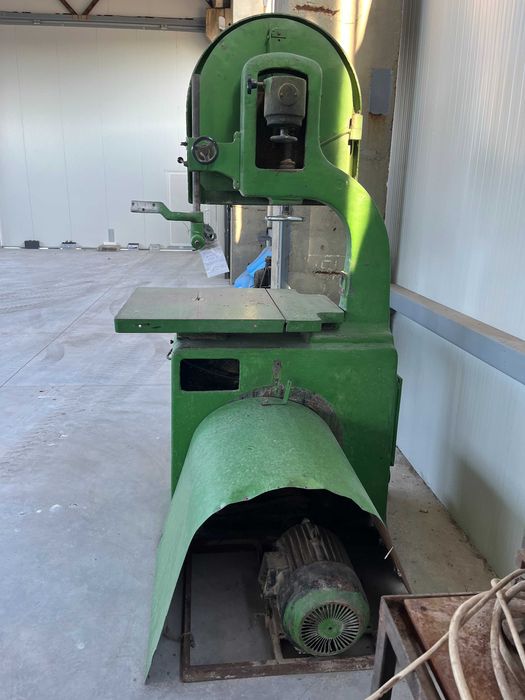 банциг за дърво 1500лв.