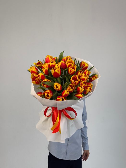 Тюльпаны на 8 марта