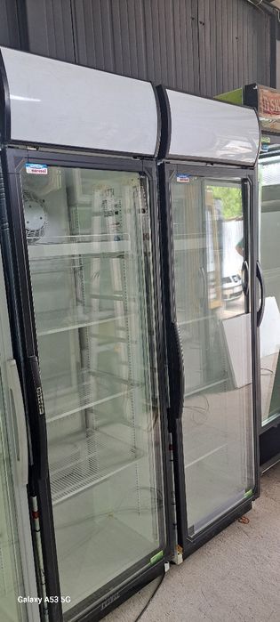 Vitrina frigorifica frigider frigorifice lactate