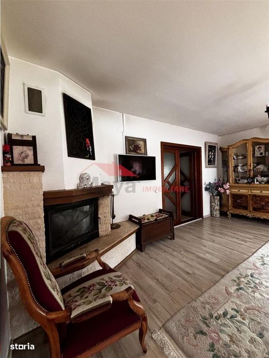 Casa D+P sub padure, zona Sud