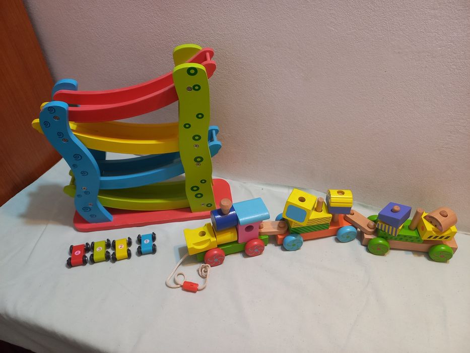 Jucarii carti diverse copii