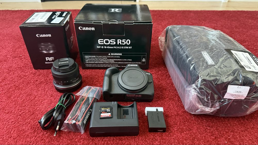 Vand Canon R50 kit