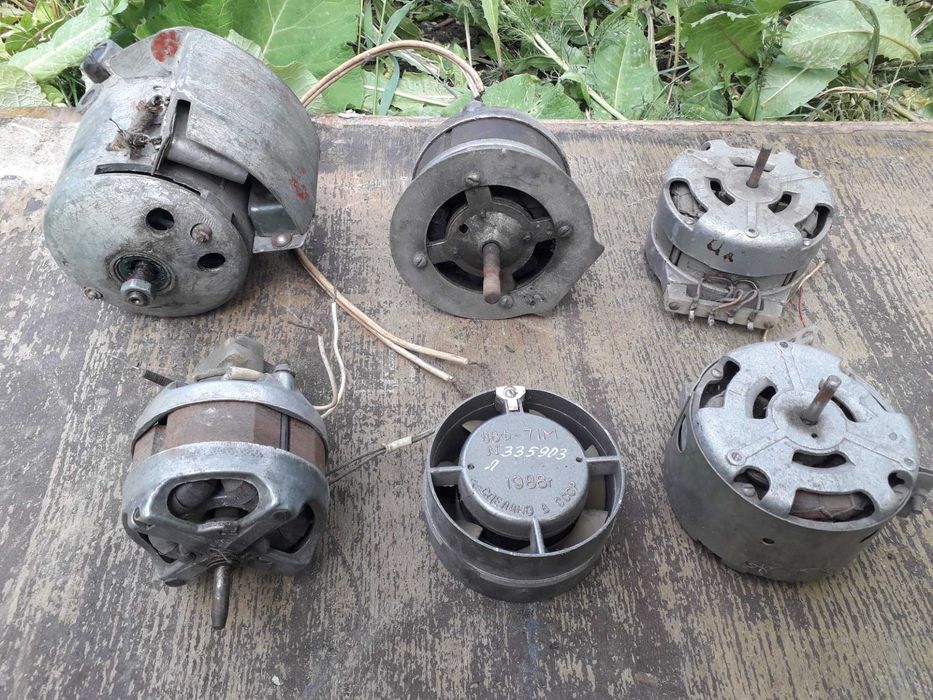 Электро моторы Продам