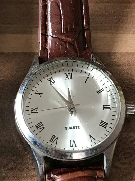 Лот кварцови часовници