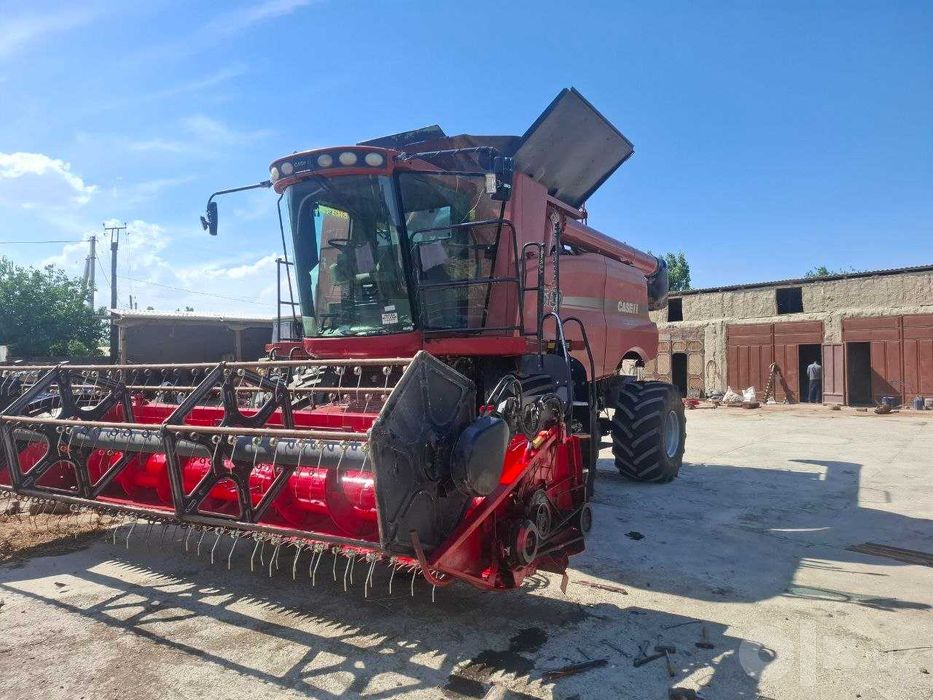 Kombayn Case IH Axial-Flow 5130