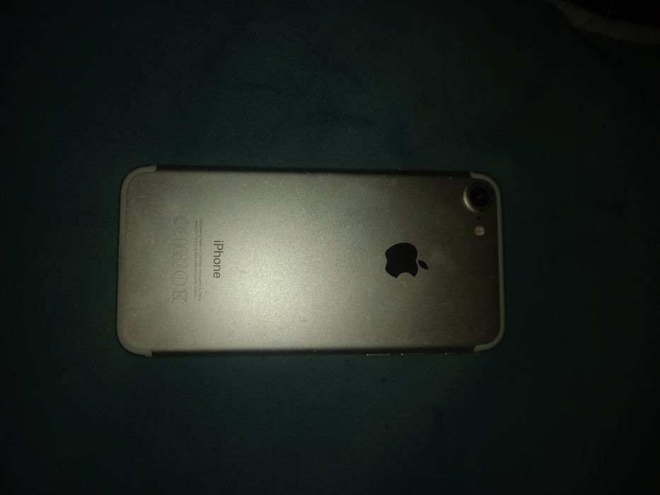 IPhone 7 в хорошем состоянии
