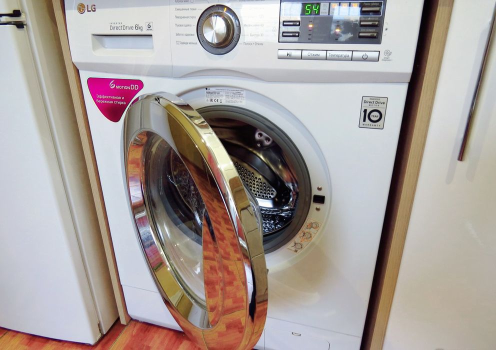 Продам стиральну машину Lg 6kg inverter