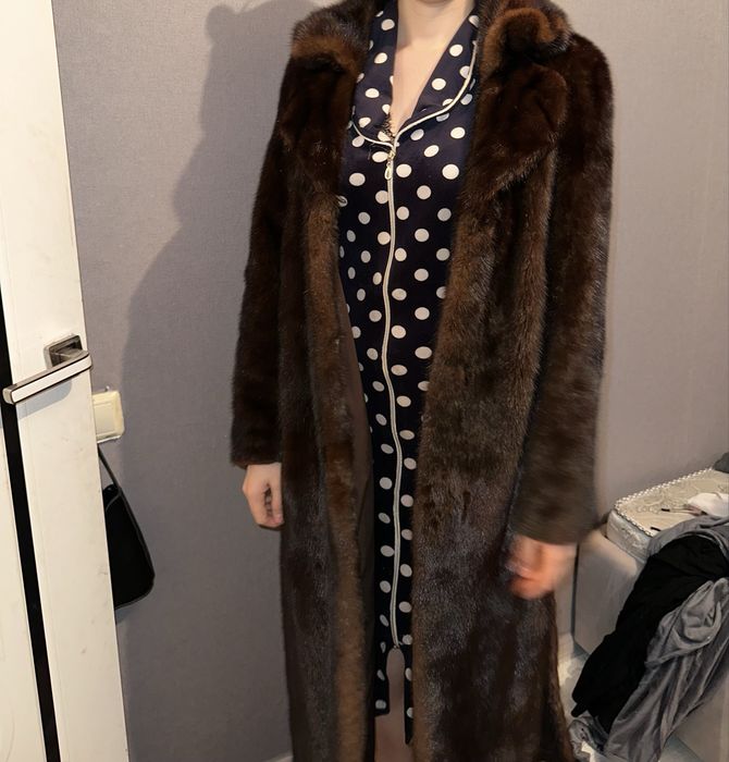 Продам шубу б/у 20тыс торг!