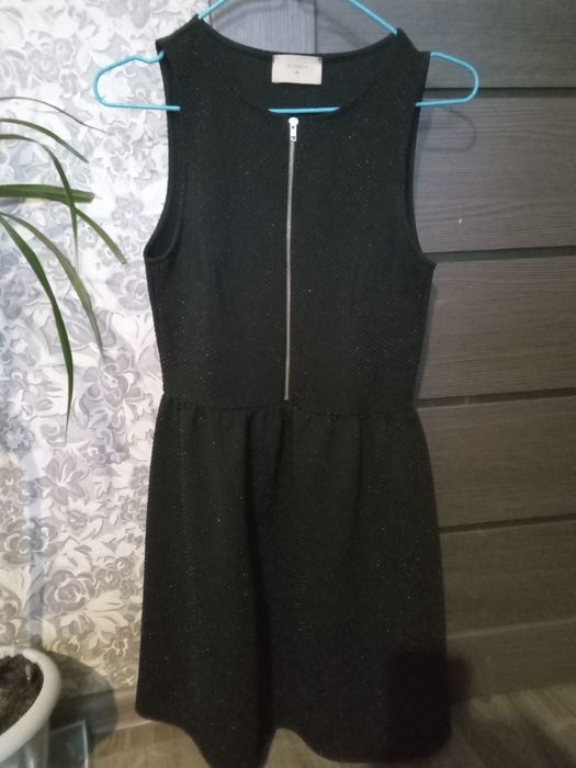 Продам платье 2999