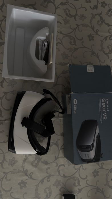 Samsung Gear VR by Oculus