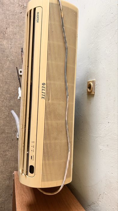 Инверторен климатик Elite 12-ка