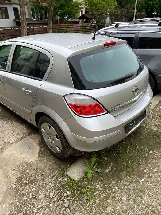 OPEL Astra 2004 — imagine 4