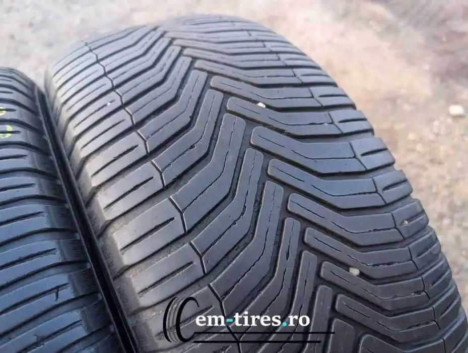 SET 2 Anvelope All Season 215/55 R17 MICHELIN CrossClimate + 94V