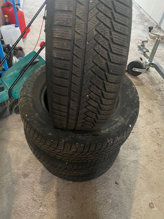 Continental wintercontakt 235/60R16