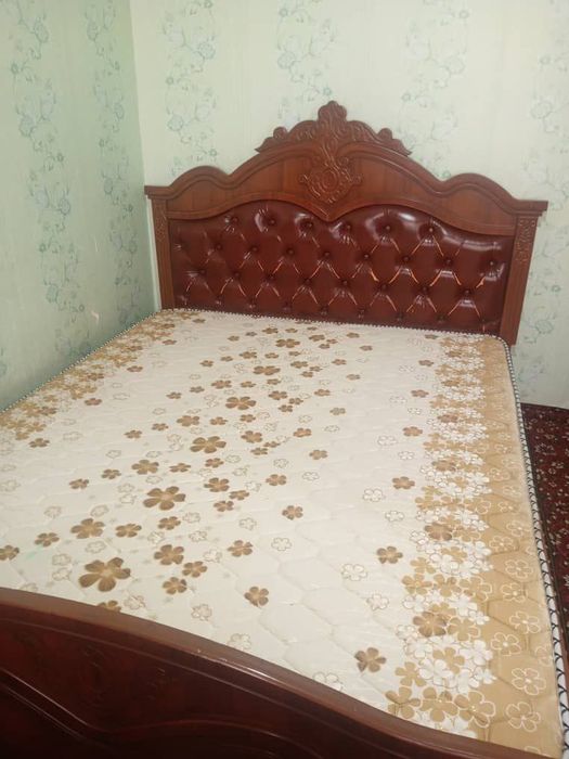 Спальный гарнитур срочно арзон сотилади