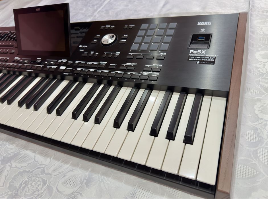 Vand KORG pa5x 61 keys (Nu schimb)