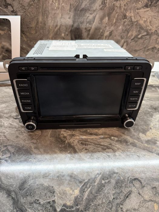 Мултимедия  RNS 510