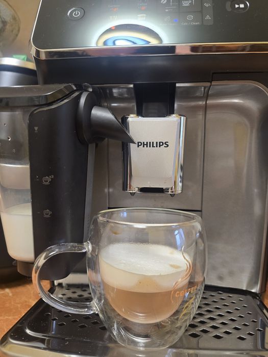 Expresor automat Philips 2300