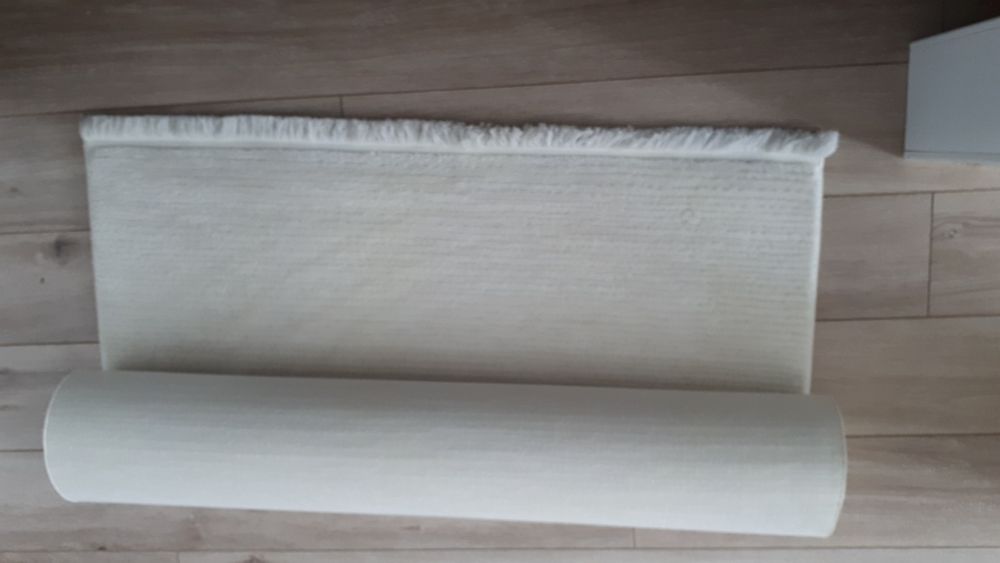 Продам прикроватный ковер