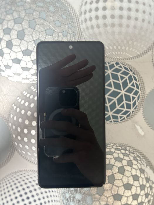 Продам самсунг A51