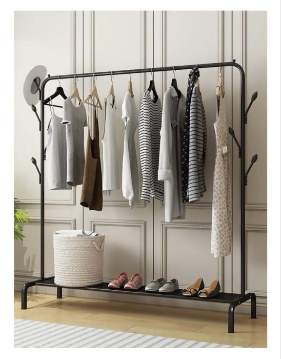 Продам напольную вешалку