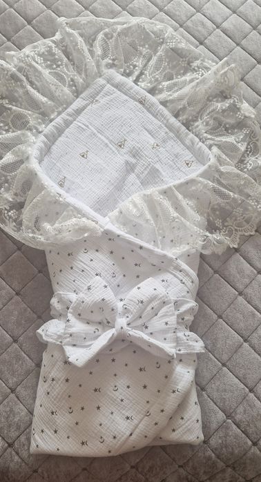 Продам конверт на выписку