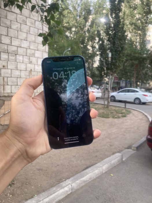 Продам 12 айфон iphone