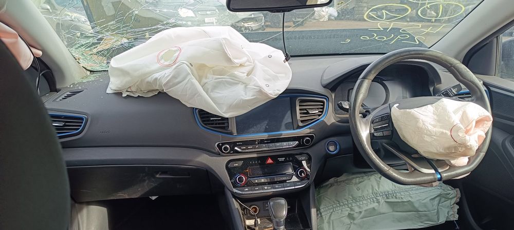 Dezmembrez Hyundai Ioniq [Fabr 2016-2025]